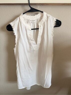 Bella Dahl White Sleeveless Frayed V-Neck Tank